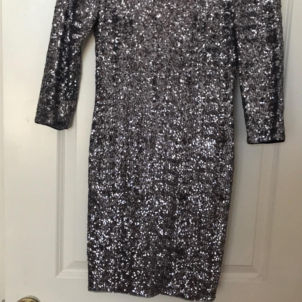 Aqua sequin dress size 6 - Picture 3 of 6